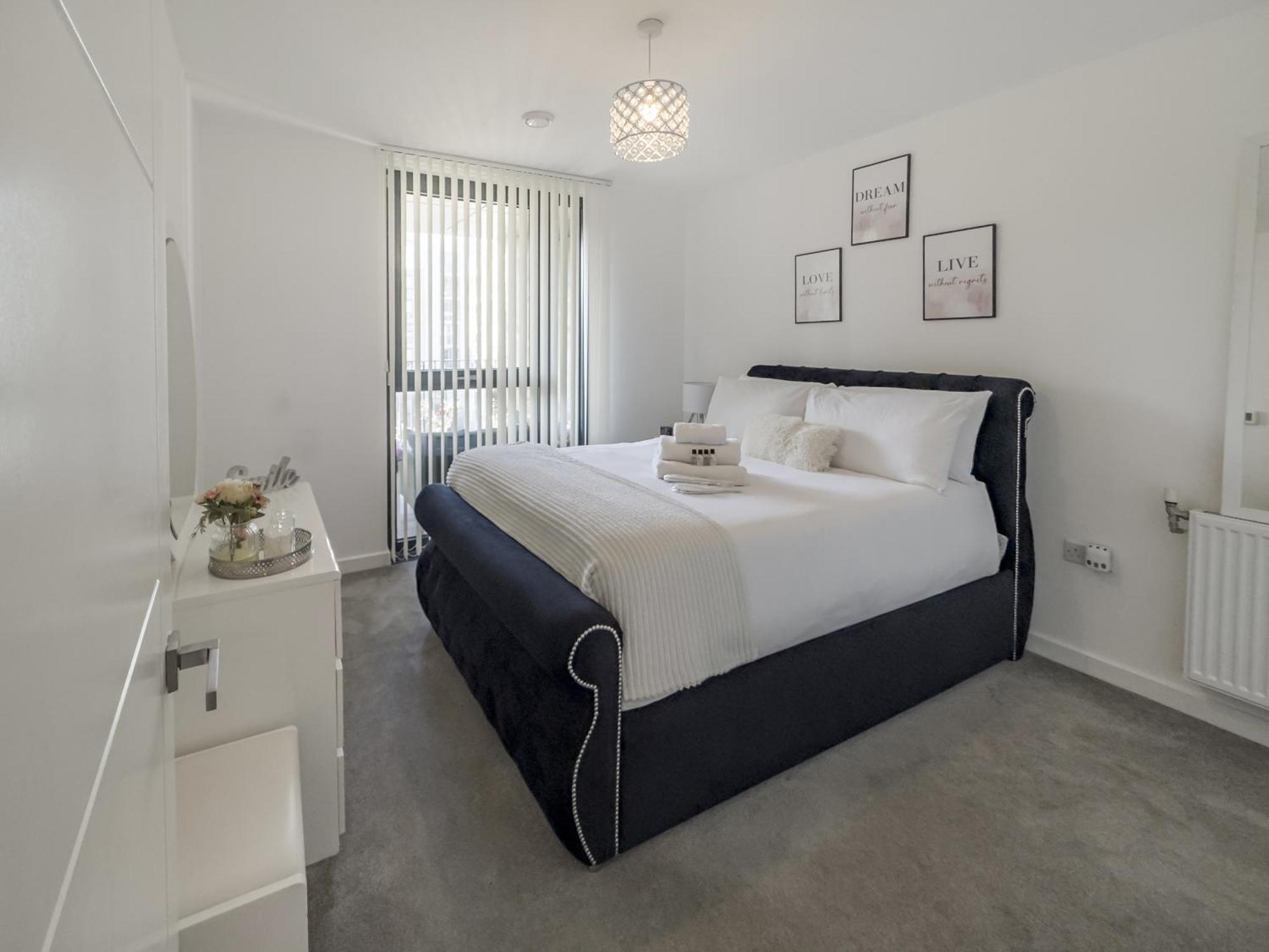 Greenwich Apartment With A River View & Balcony Near The 02 Arena & North Greenwich With Free Wifi & Fast Links Into Central London Exterior foto