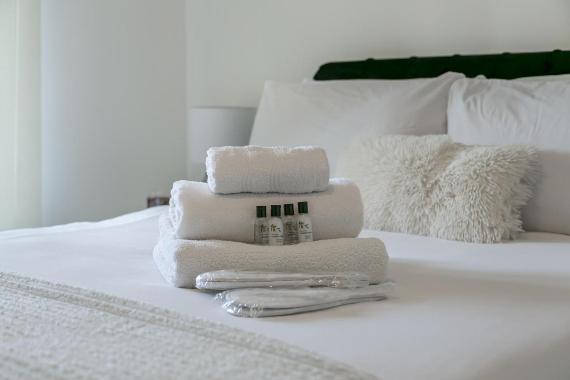 Greenwich Apartment With A River View & Balcony Near The 02 Arena & North Greenwich With Free Wifi & Fast Links Into Central London Exterior foto